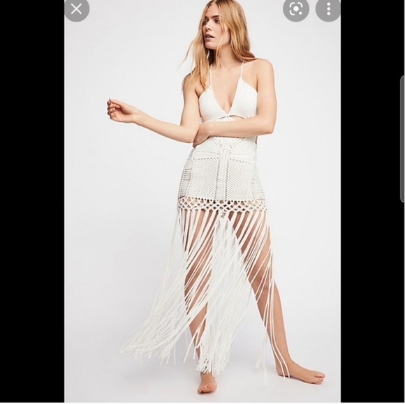 Flook the Label Free People White Crochet Macrame Fringe Mini Maxi Skirt Size M. - Picture 5 of 15
